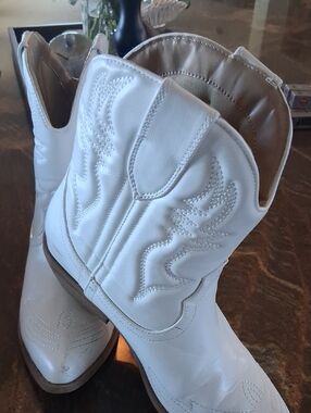 Soda White Western Ankle Boots with Embroidered Stitching